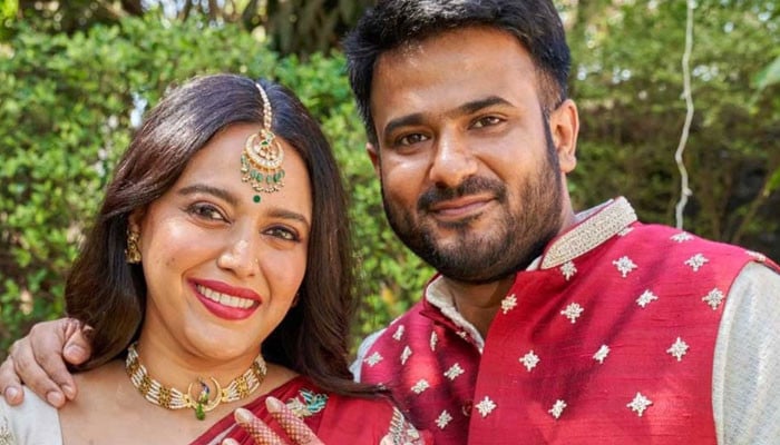 When and where will Swarabhaskar's traditional wedding ceremony be held?