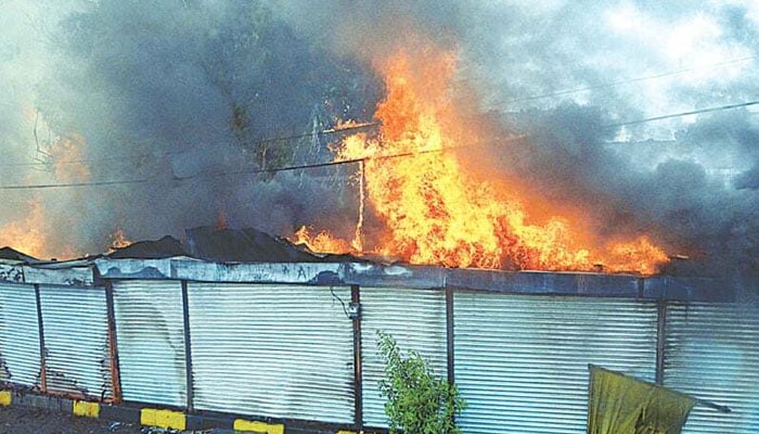 Gujranwala, Linda Bazar fire extinguished File photo