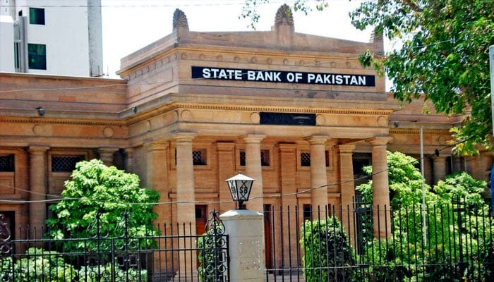 Expatriates sent 2 billion dollars to Pakistan in February 32.4 million remittances came from the United Arab Emirates and 31.70 million dollars from the United Kingdom.