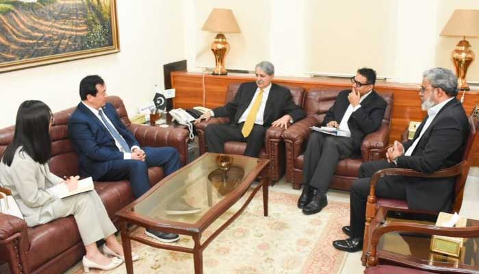 China welcomes Shandong province's decision to move its industry to Pakistan, Commerce Minister Photo courtesy of APP