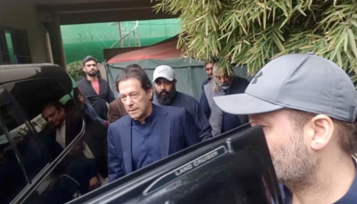 Imran Khan's room went back without appearing in court File photo