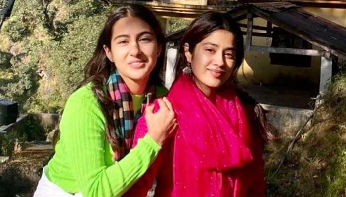 Sara Khan does not agree with Janhvi on what?