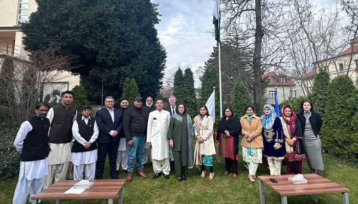 Flag hoisting ceremony in Prague on the occasion of Pakistan Day Flag hoisting ceremony in Prague on the occasion of Pakistan Day