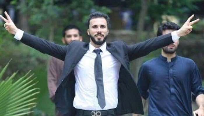 Quetta police reached Islamabad court to arrest Hasan Niazi Quetta police reached Islamabad court to arrest Hasan Niazi