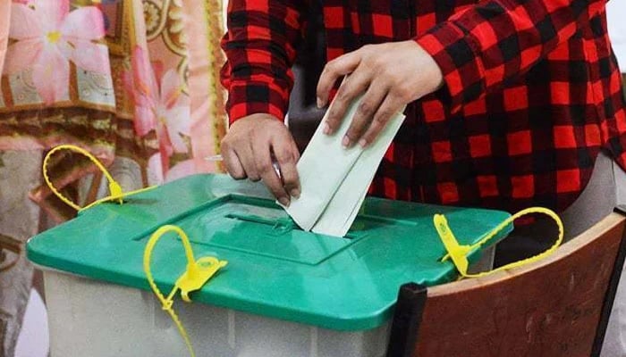 Sindh Local Government Elections, re-polling continues in 15 districts —File photo