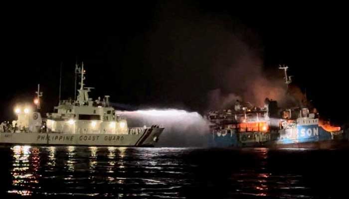 31 people died in boat fire, 230 were rescued Philippines: 31 killed in boat fire, 230 rescued