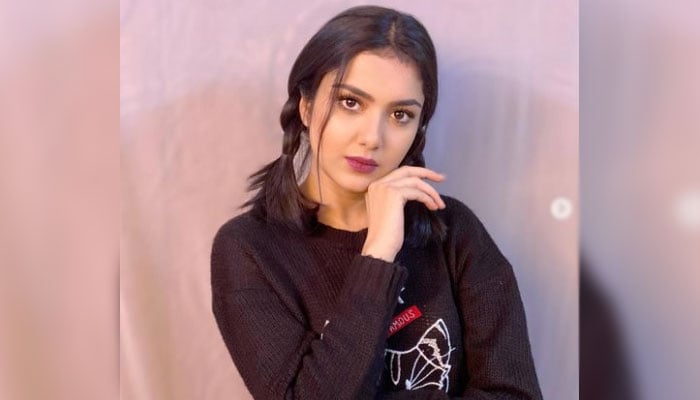 Why did actress Tuba Anwar call herself a fool? Photo courtesy of Instagram