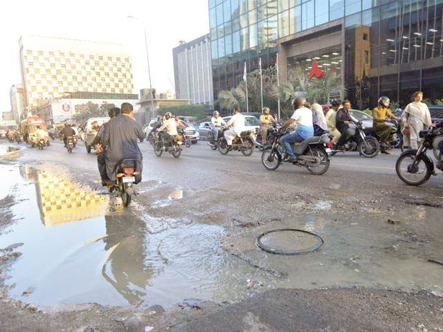 Sewerage system is ineffective, sewers are boiling in places