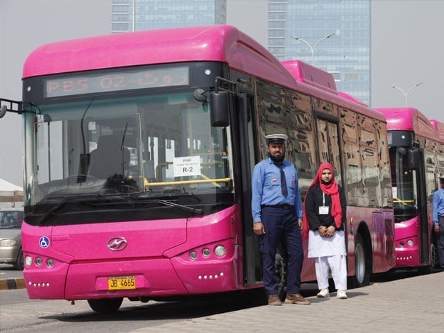 Karachi, two more routes of pink bus service for women started