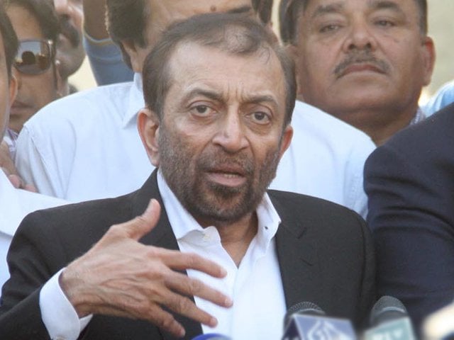 The population of Karachi is more than 40 million, claims Farooq Sattar