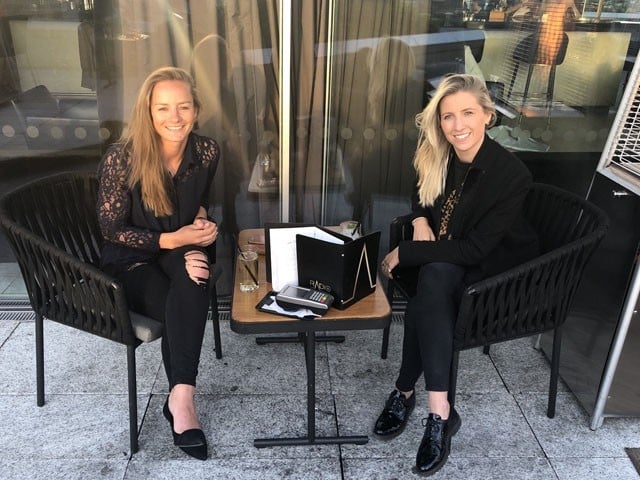 The British female cricketer married his girlfriend The British female cricketer and the female head of football were living together as of 2019; Photo: File