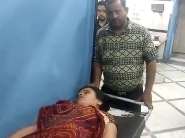 Modi government tortures widows of soldiers killed in Pulwama attack for demanding dues Widows of Indian Army personnel killed in Pulwama attack were protesting; Photo: File