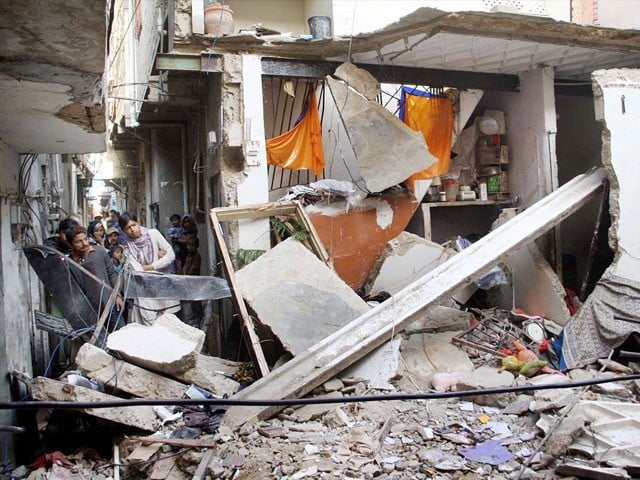 Gas leakage explosion in Quetta, 6 people including women and children died