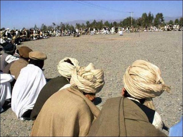 Elders demand notice from Supreme Court on mistreatment of tribals Elections should be held in tribal districts after complete census and constituencies, otherwise they will boycott the elections, said the elders (Photo: File).