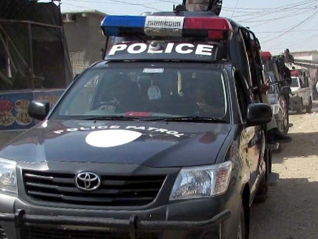 Police officers posted inside Sindh were involved in the incident of snatching a truck in Karachi