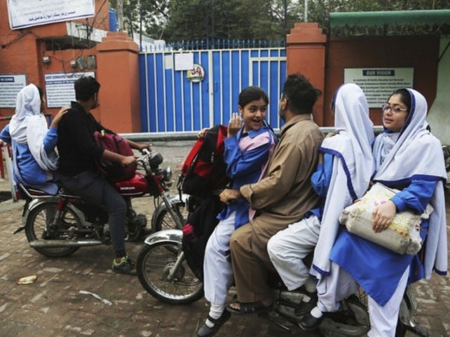 Schools and colleges have been ordered to be closed under security measures, Commissioner Lahore: Photo: Internet