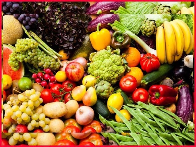Diabetic patients can avoid many diseases by eating fruits and vegetables By eating fruits, vegetables and low carbohydrates, diabetics can stay away from many diseases. Photo: File