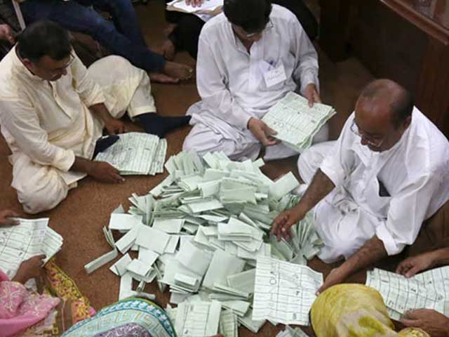 Extension of order to stop recount in 6 UCs of Karachi