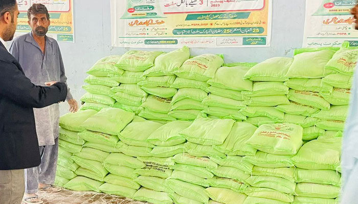 25 lakh bags of free flour distributed in Punjab in 3 days