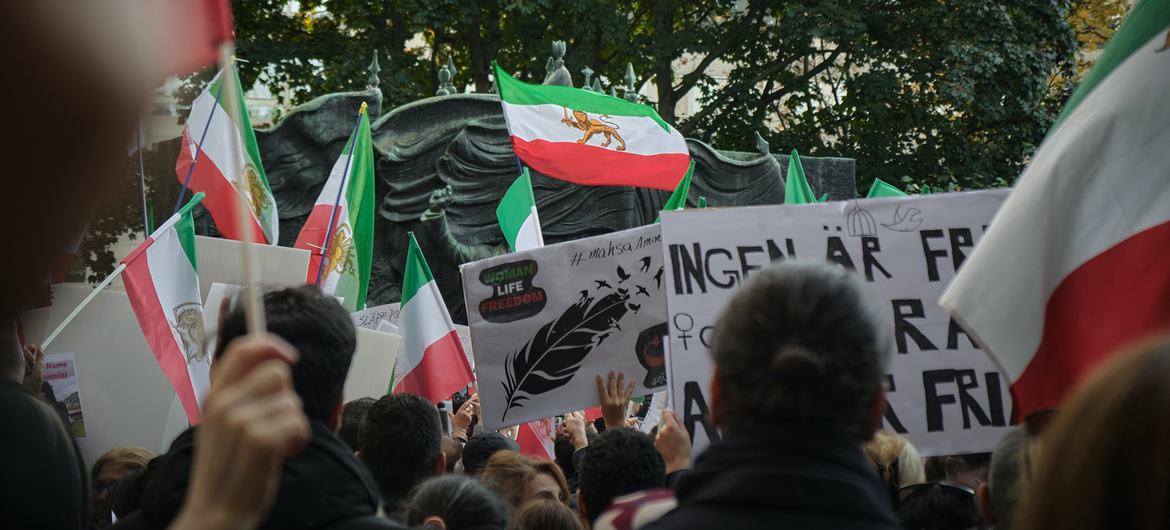 Demonstrators in Sweden call for justice after the death of Masha Amini in custody of the "morality police" in Iran. Demonstrators in Sweden call for justice after the death of Masha Amini in custody of the "morality police" in Iran.