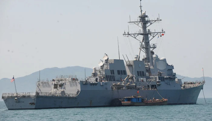 American warship warned away from South China Sea, Chinese military