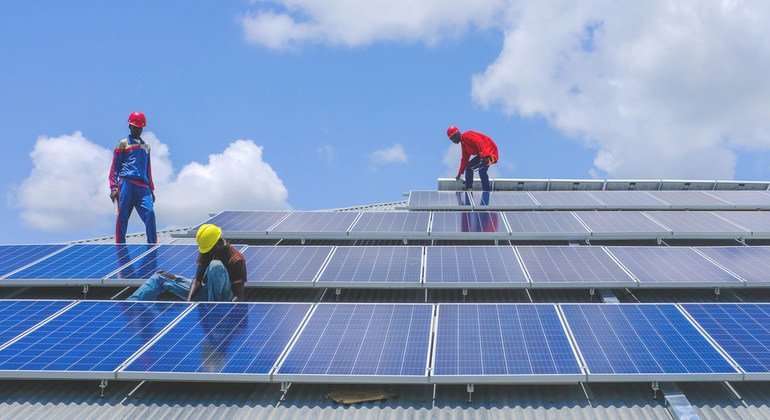 Embrace green tech revolution or risk falling behind, new UN report warns