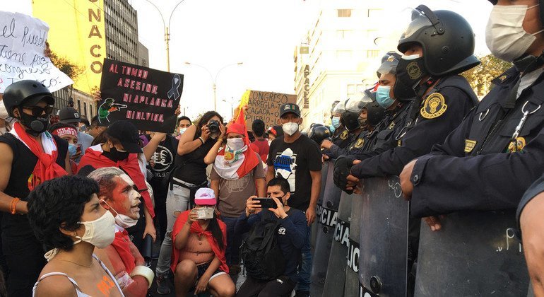 Peru: UN experts call for end to violence during demonstrations