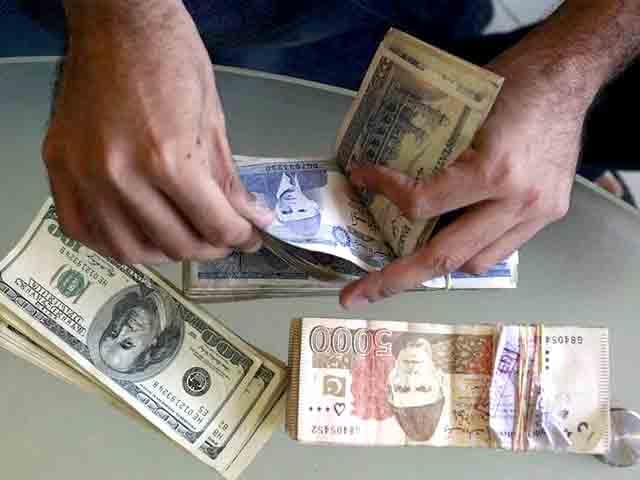 Rupee value at lowest level, increasing economic difficulties