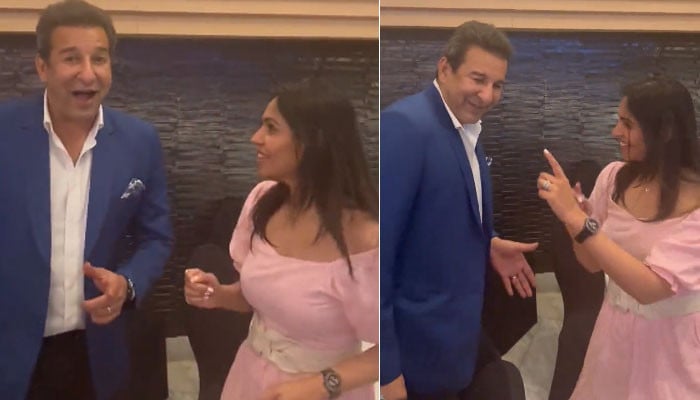 The foreign TV presenter got a chance to dance with Wasim Akram