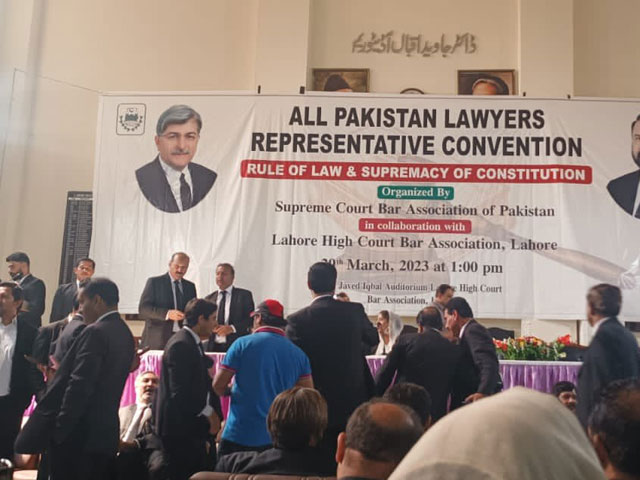 The resolution to conduct the election in time in the Lawyers Convention was approved by majority vote