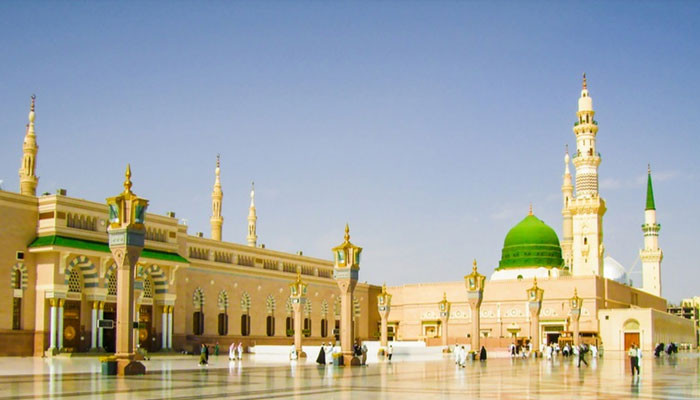 To what extent are the cleaning arrangements increased in the Prophet's Mosque during Ramadan?