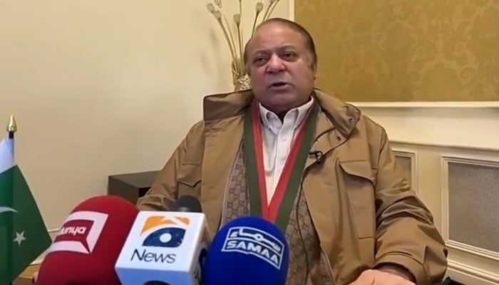 A reference should be filed in the Supreme Judicial Council against three judges, Nawaz Sharif