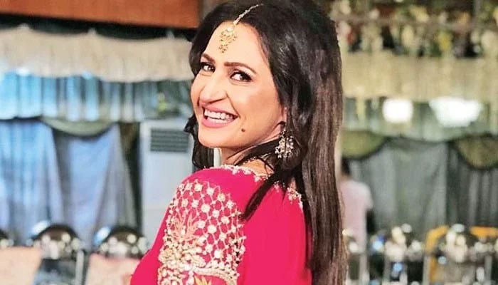 Why actress Tara Mehmood has not married yet?