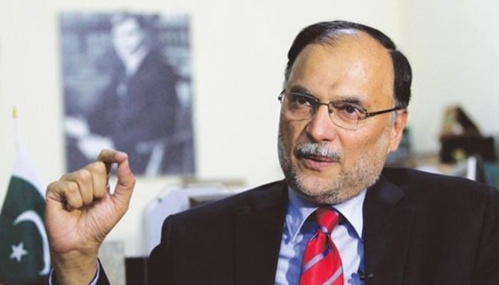 It seems that martial law is in force in the Supreme Court, Ahsan Iqbal File photo