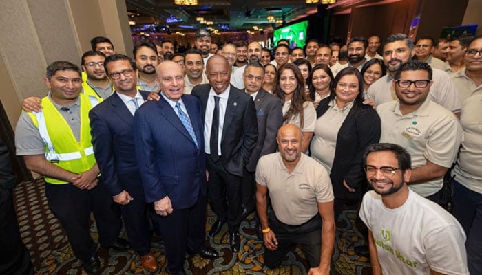 Holding the largest Houston Iftar dinner in America