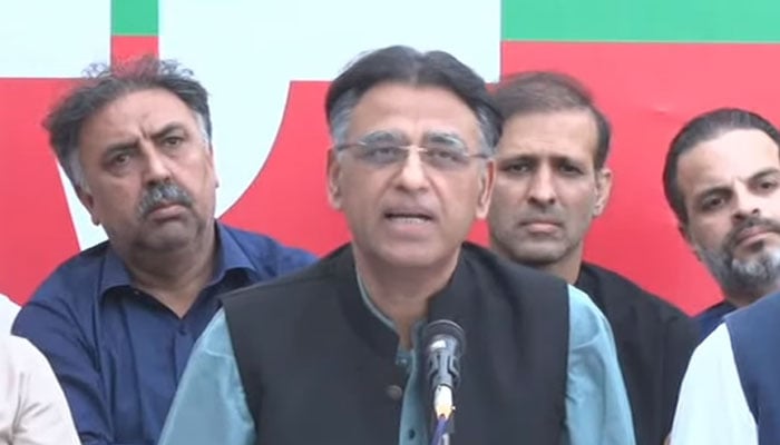 3 thousand workers of PTI were arrested, Asad Umar Photo screen grab
