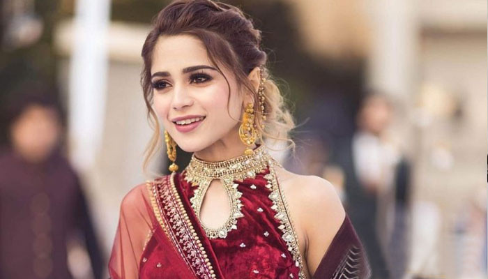 Before entering showbiz, the 72-year-old offered a date, Aima Baig