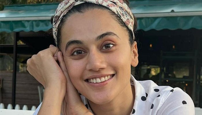 Taapsee Panna completes 10 years in Bollywood, reveals her only goal