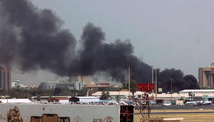 Clashes continue between Army, paramilitary forces, 56 civilians killed Sudan: Clashes continue between army, paramilitary forces, 56 civilians killed