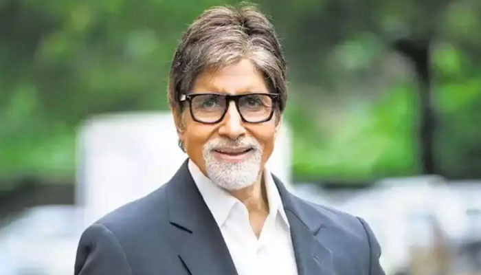 Amitabh Bachchan gets the blue tick back on Twitter