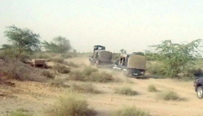 Kandhkot, robbers kidnapped 6 people and escaped File photo