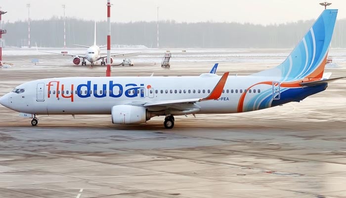 UAE plane hit by bird during flight, emergency landing UAE plane hit by bird during flight, emergency landing