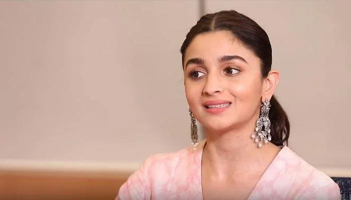 Alia Bhatt explained the reason for not sharing her daughter's photos