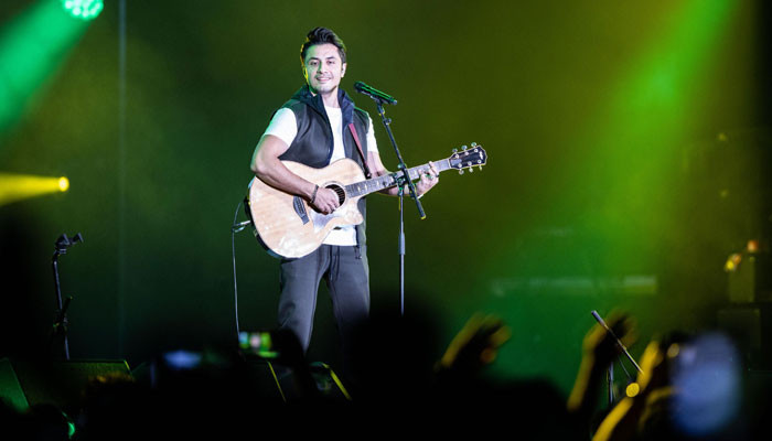 Ali Zafar will perform concerts in 2 Canadian cities