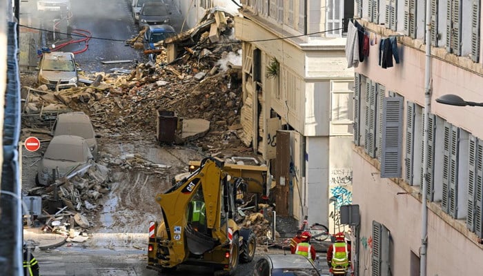 2 residential buildings collapse in France, 2 people killed