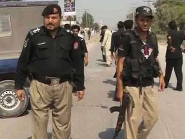 Shooting between police and car riders in Swabi, two people were killed