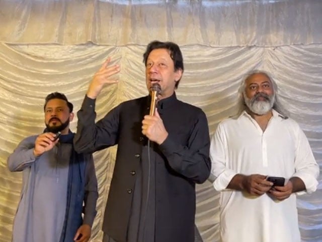A life of honor requires being truthful and fair, Imran Khan Photo screen grab