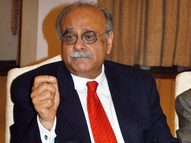Najam Sethi will adopt a categorical position according to the national aspirations regarding the Asia Cup and the World Cup Chairman PCB Management Committee hosted an iftar dinner in honor of journalists before the match between Pakistan and New Zealand (Photo; File).