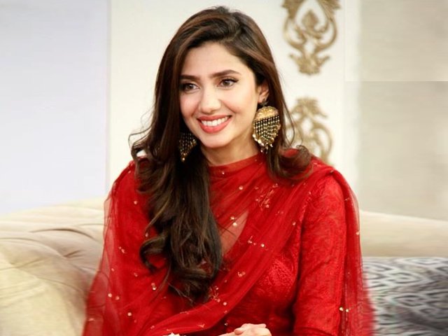 Actors are the easiest target of people's criticism, Mahira Khan