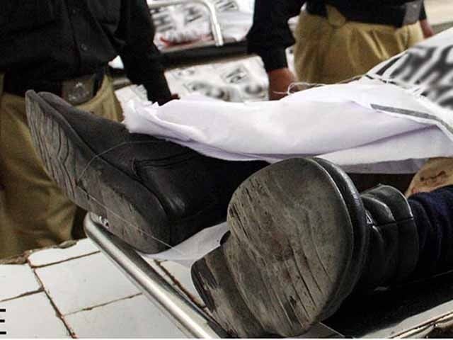 Robbers attacked Salam Goth police picket in Ghotki, 2 officers martyred More than a dozen bandits have attacked the outpost, DIG Sukkur Javed Jaskani (Photo File)
